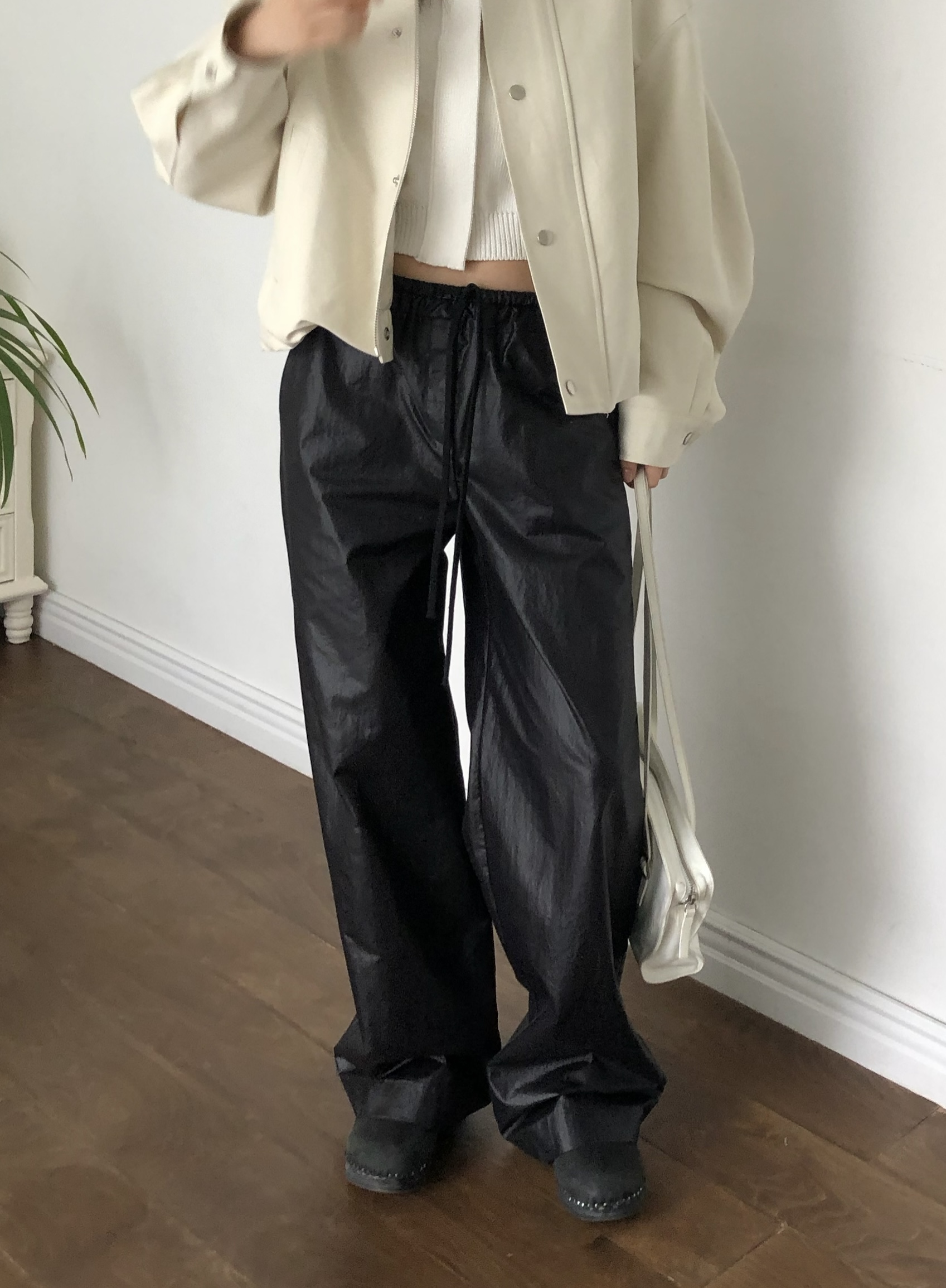 [바로배송]coated banding pants (2color)