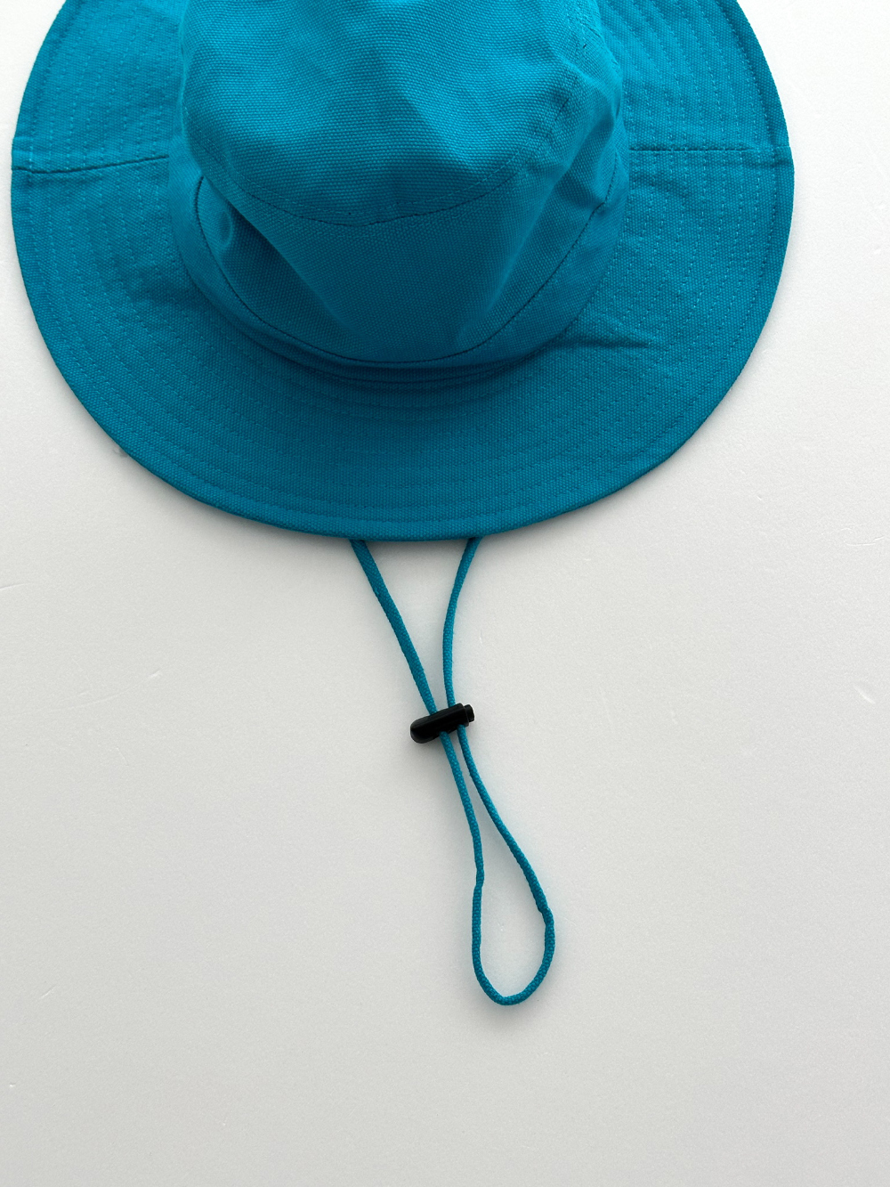 모자 딥블루 색상 이미지-S3L1